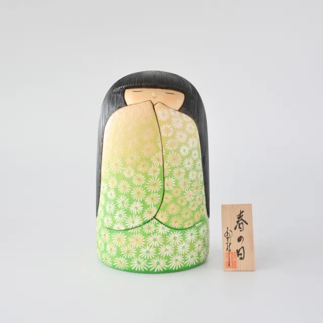 usaburo-kokeshi-haru-no-hi-par-yuji-okamoto-dition-limit-e image 1
