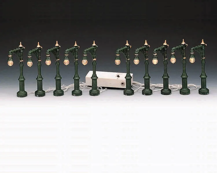 lemax-4-victorian-street-lamp-lot-de-4-lampadaires-miniatures-2 image 1