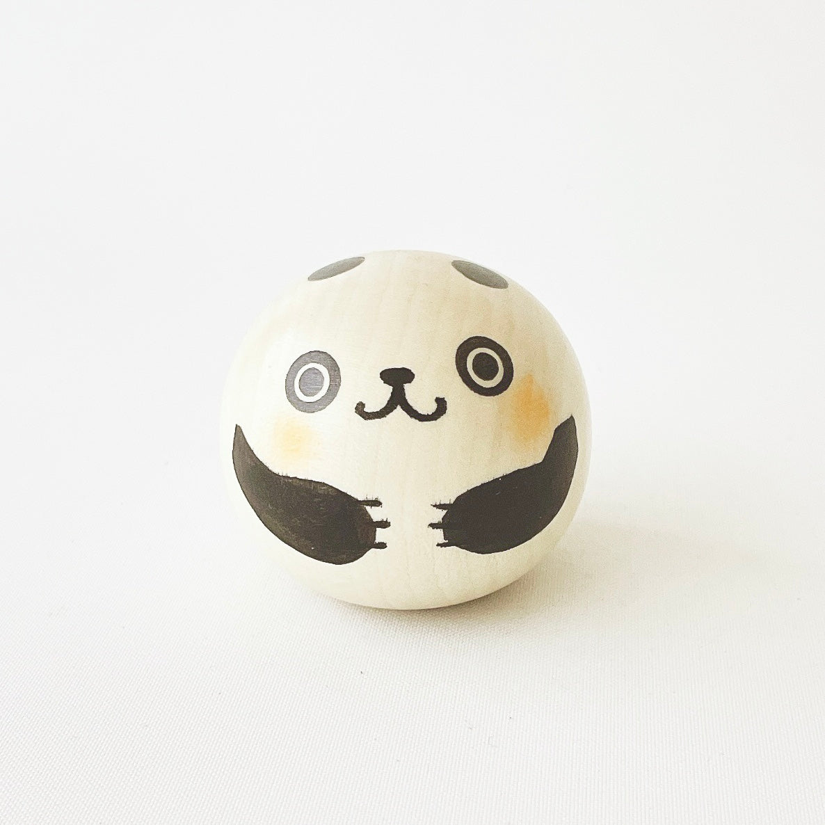 usaburo-kokeshi-yurakoro-panda-figurine-culbuto-ronde-5-cm image 1
