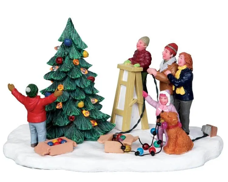lemax-lighting-the-tree-figurine-miniature-de-collection image 1