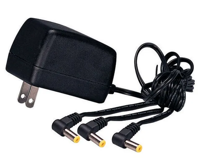 lemax-halloween-ac-power-adaptor-w-3-out-adaptateur-3-sorties image 1