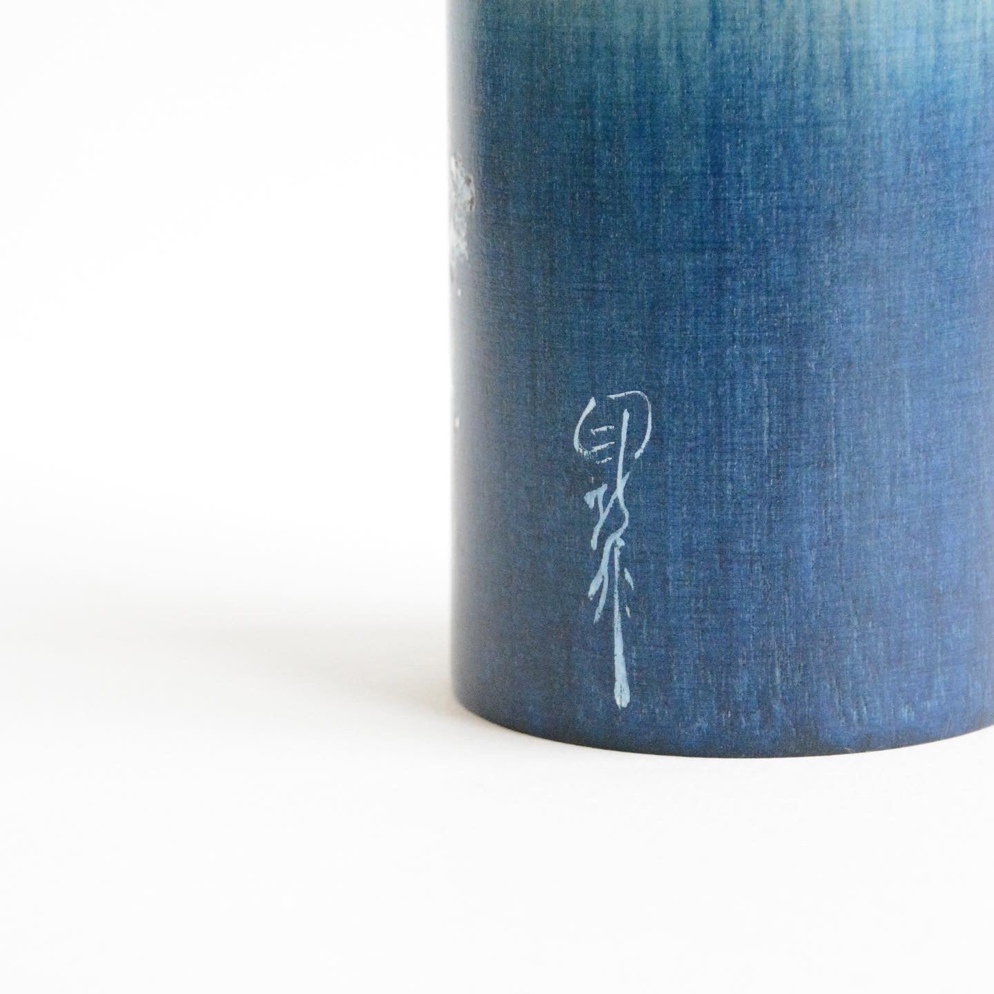 usaburo-kokeshi-yuki-gesh-paysage-enneig-kokeshi-classique-19-cm image 4