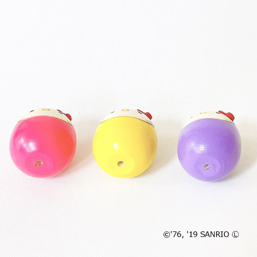 usaburo-kokeshi-hello-kitty-mame-daruma-rose-poup-e-porte-bonheur-35-mm image 7
