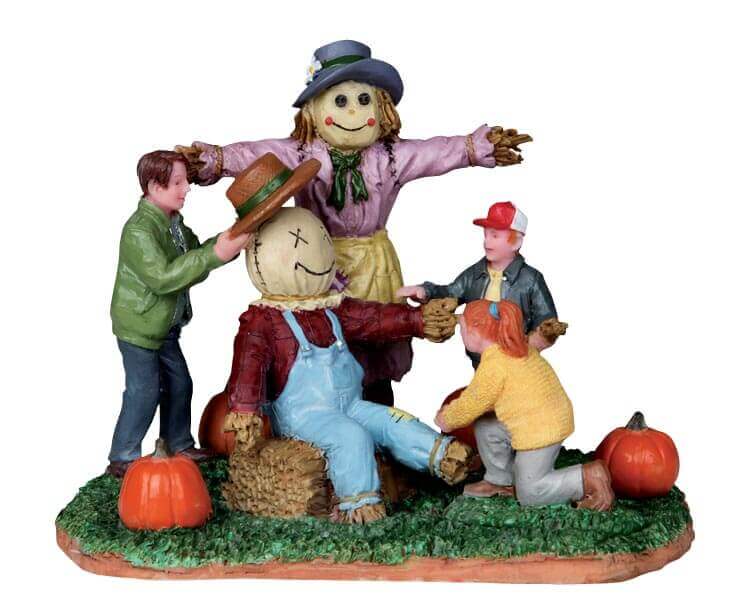 lemax-building-a-scarecrow-figurine-miniature-d-automne image 1
