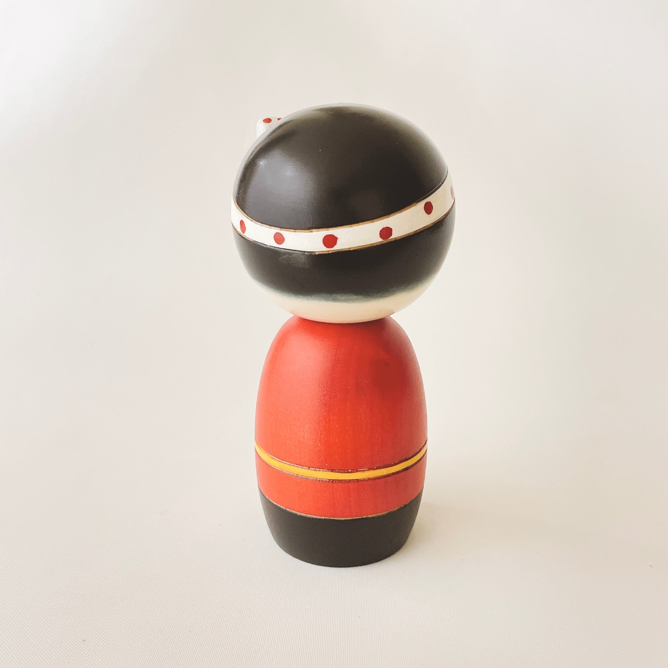 usaburo-kokeshi-wasshoi-summer-festival-girl-14-5-cm image 3