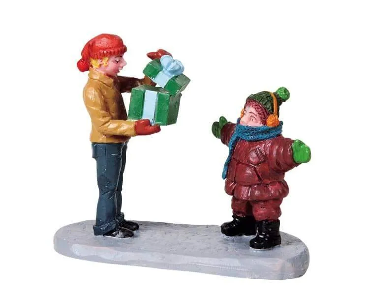 lemax-what-s-inside-figurine-surprise-miniature image 1
