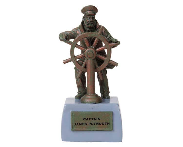 lemax-sea-captain-statue-statue-miniature-de-collection image 1