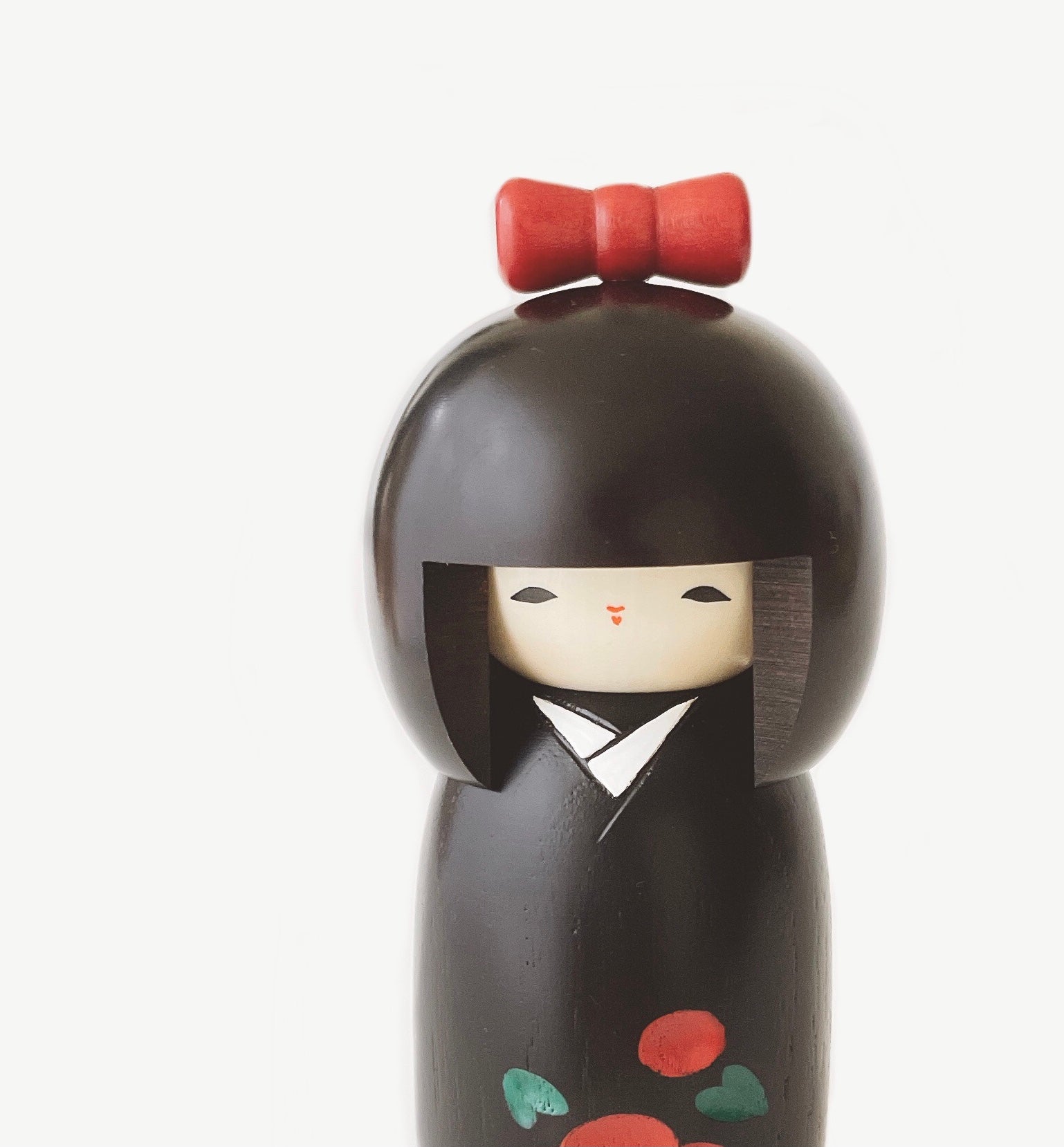usaburo-kokeshi-tsubakikko-enfant-cam-lia-70-x-70-x-145-mm-sakura image 2