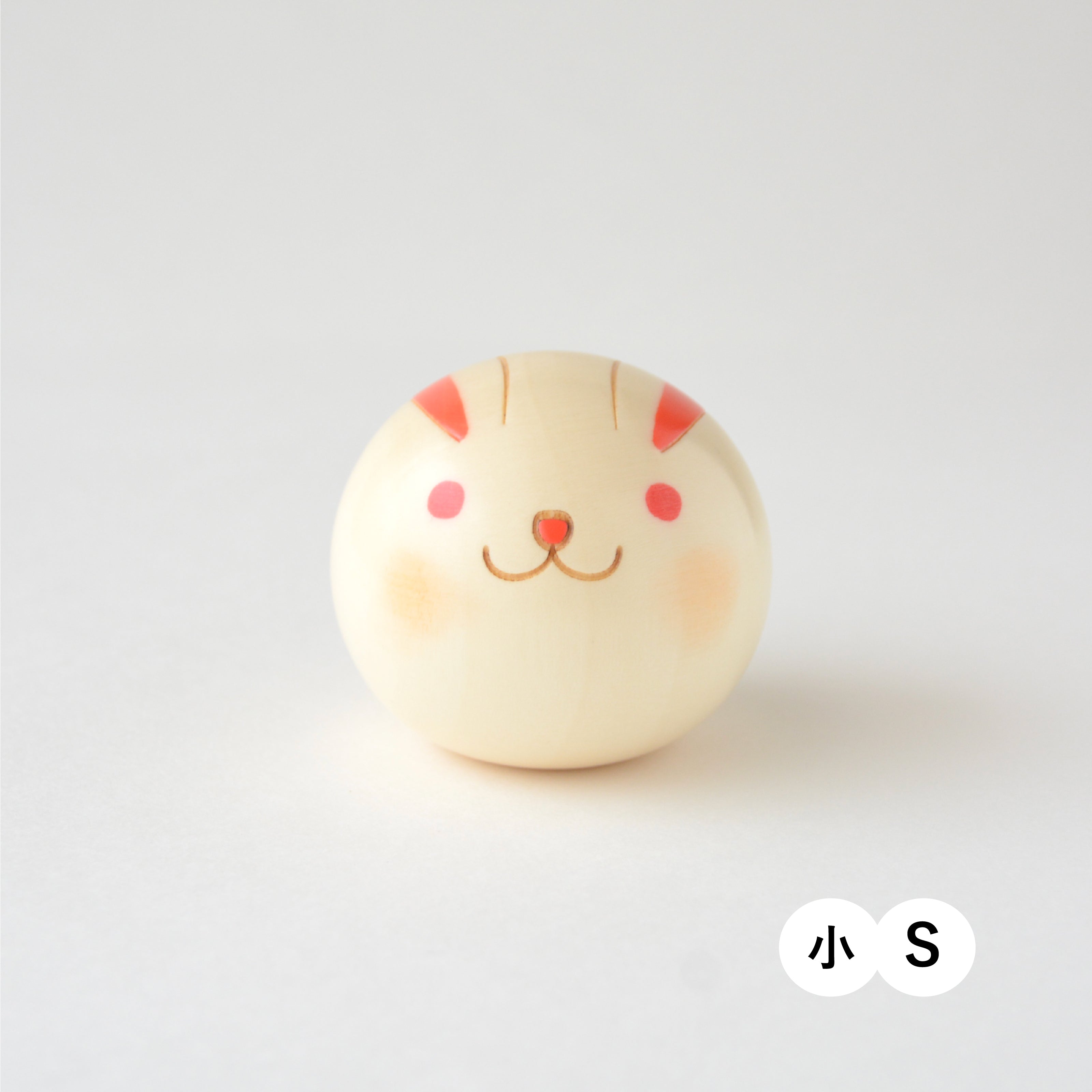 usaburo-kokeshi-yurakoro-lapin-figurine-uf-culbuto-bois image 2