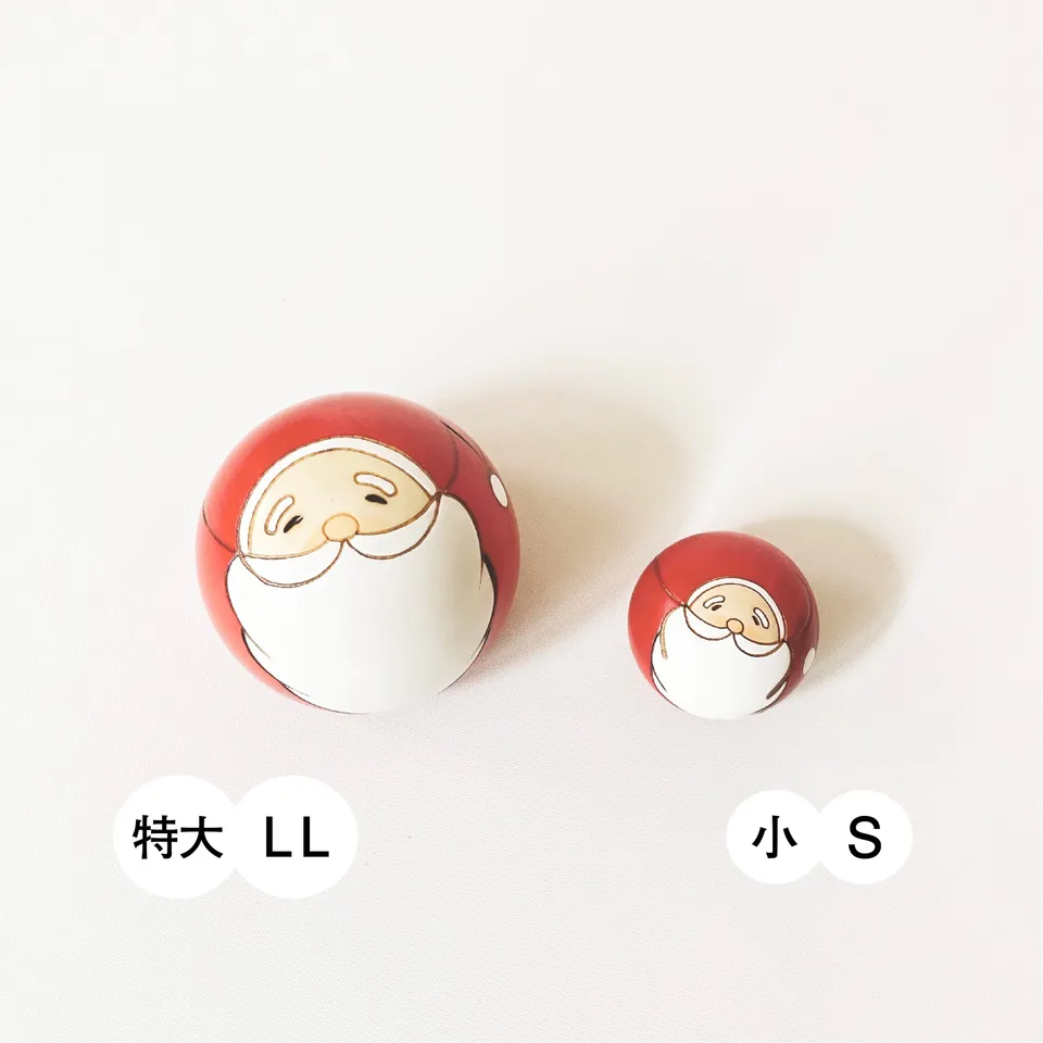 usaburo-kokeshi-mini-santa-rond-figurine-no-l-s-ll-culbuto image 1
