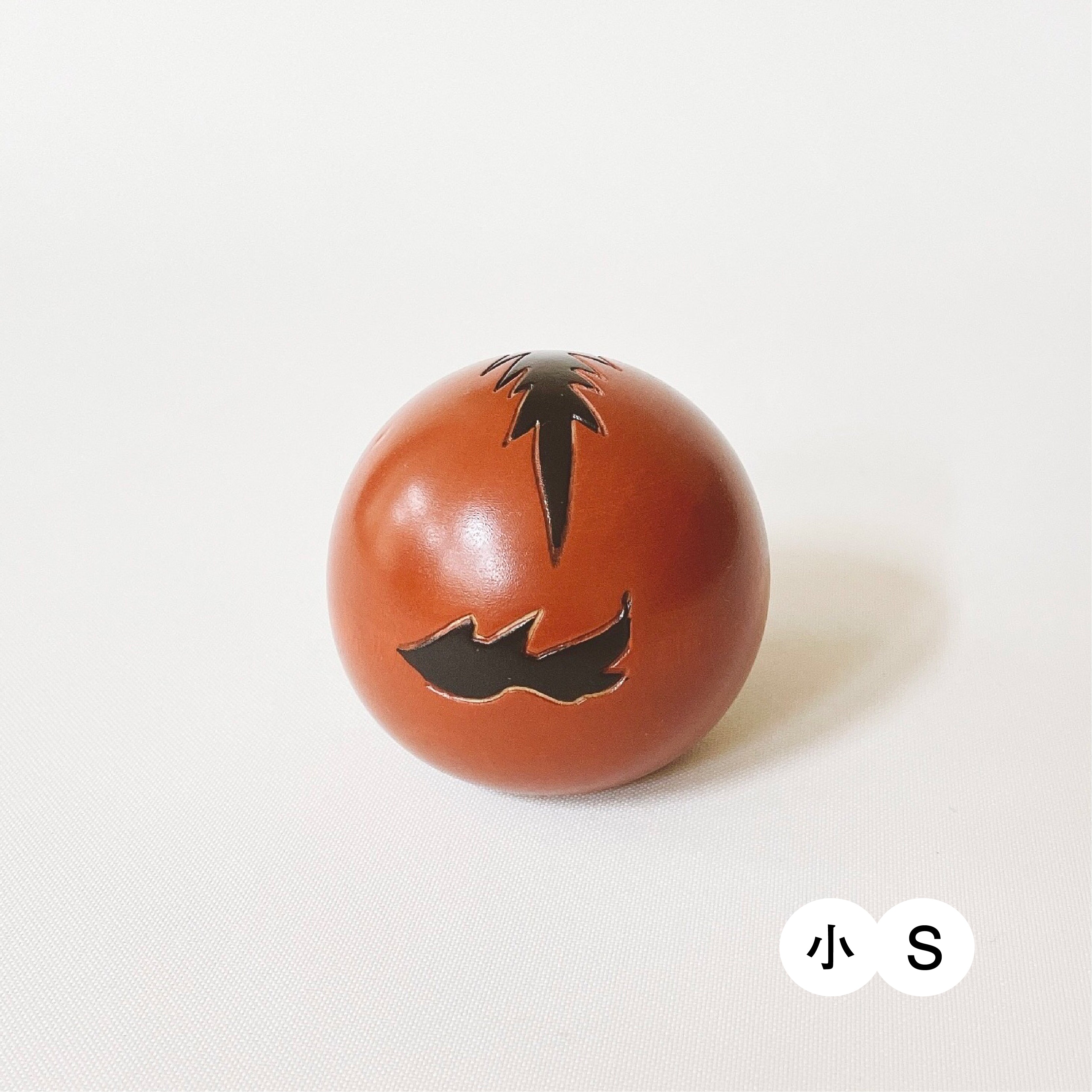 usaburo-kokeshi-yurakoro-cheval-figurine-culbuto-bois image 3