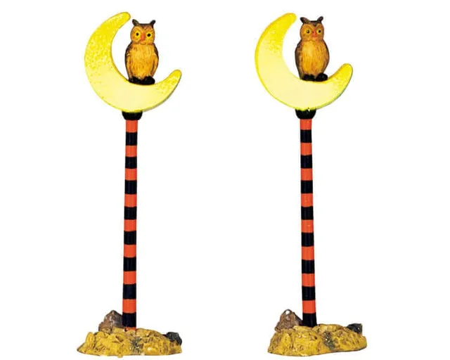 lemax-crescent-moon-street-lamp-lampadaire-miniature-spooky-town image 1