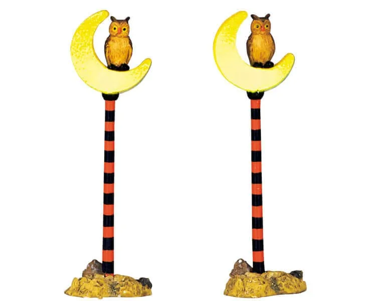 lemax-crescent-moon-street-lamp-lampadaire-miniature-spooky-town image 1