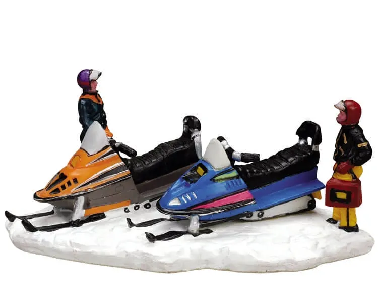 lemax-heading-for-trail-figurine-artisanale-randonn-e image 1