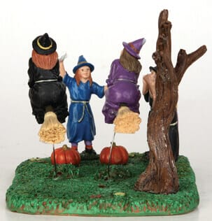 lemax-broom-race-figurine-miniature-spooky-town image 4