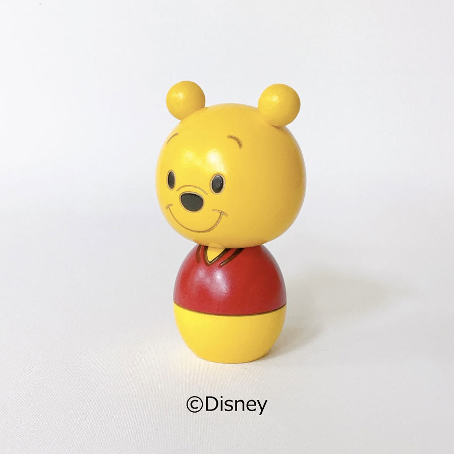 usaburo-kokeshi-winnie-the-pooh-pooh-poup-e-kokeshi-artisanale image 2