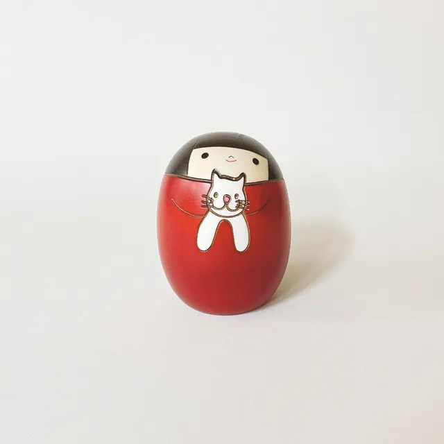 usaburo-kokeshi-neko-no-sari-cat-sally-poup-e-kokeshi-artisanale image 1