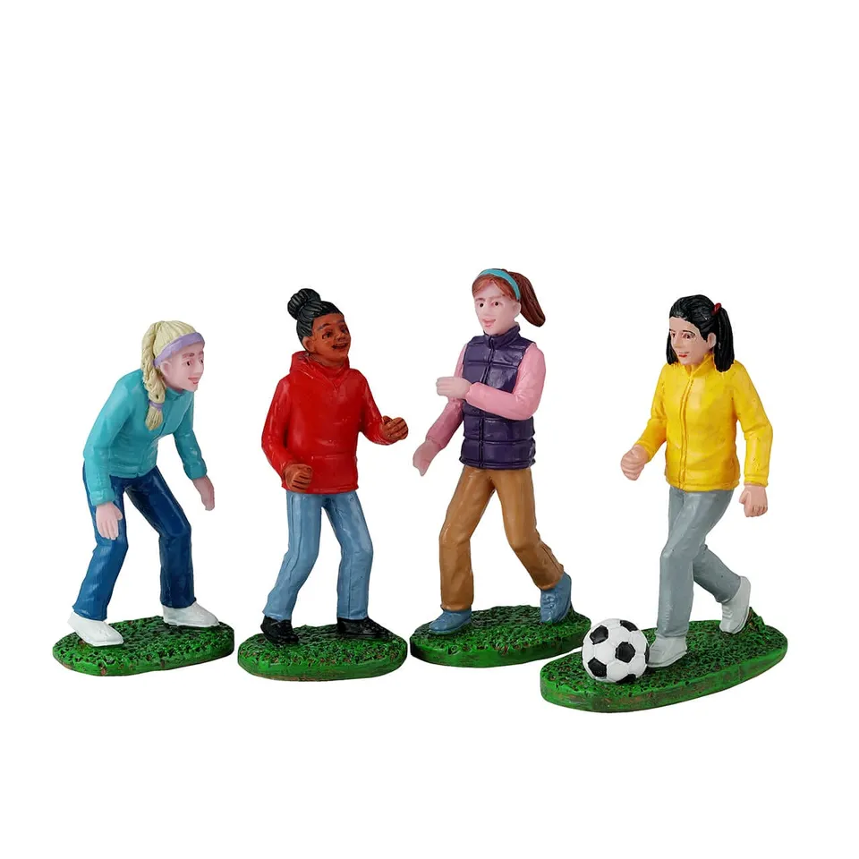 lemax-girls-soccer-game-figurine-miniature-match-de-foot image 1