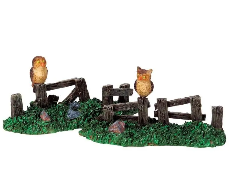 lemax-old-rickety-fence-cl-ture-miniature-spooky-town image 1