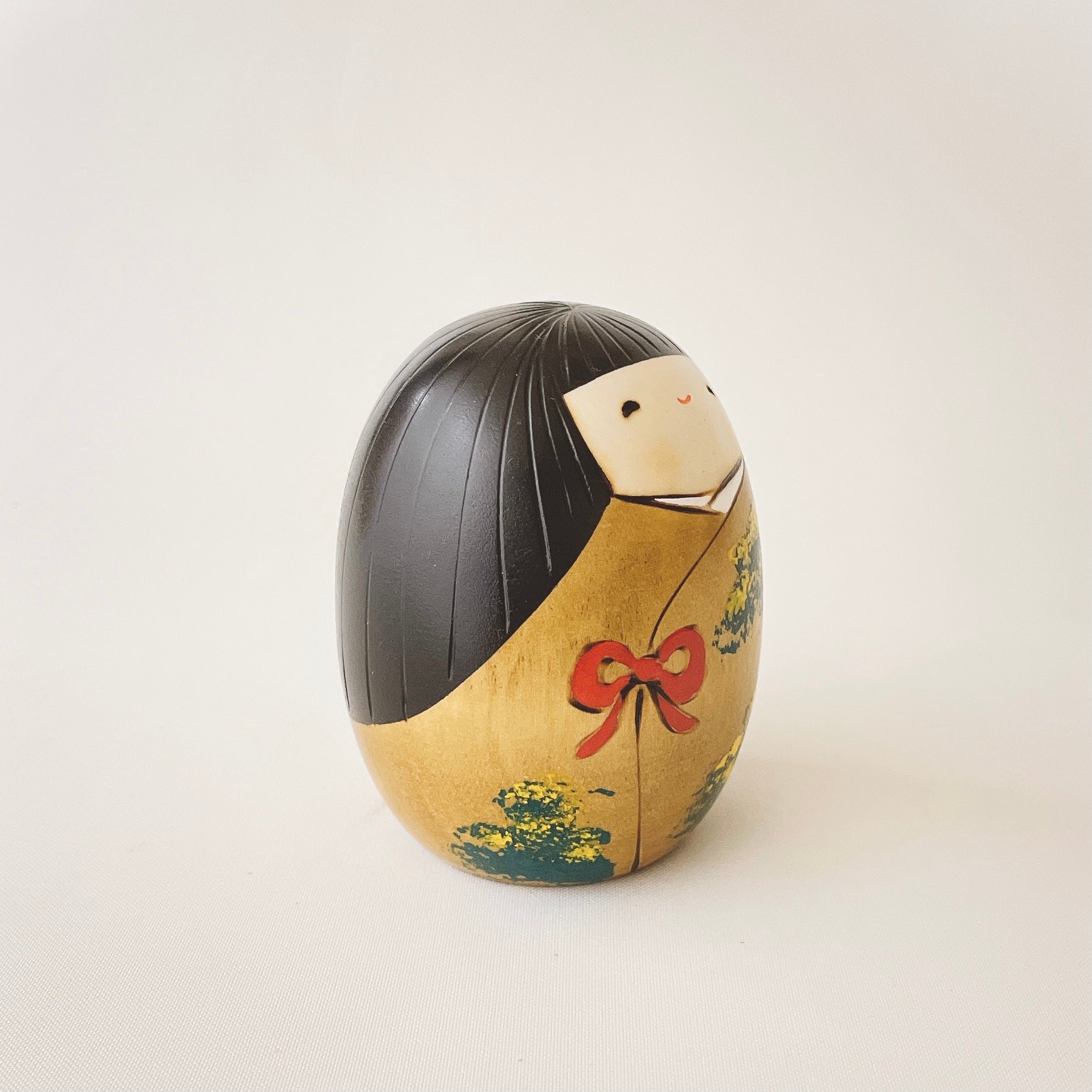 usaburo-kokeshi-haru-spring-figurine-artisanale-uf-yura-koro image 4