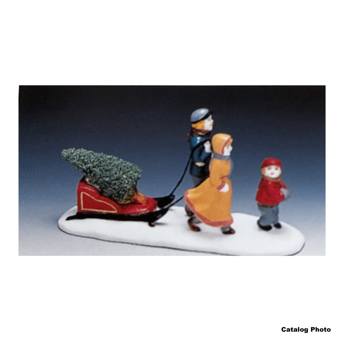 lemax-family-pulling-tree-figurine-miniature-village-de-no-l image 1