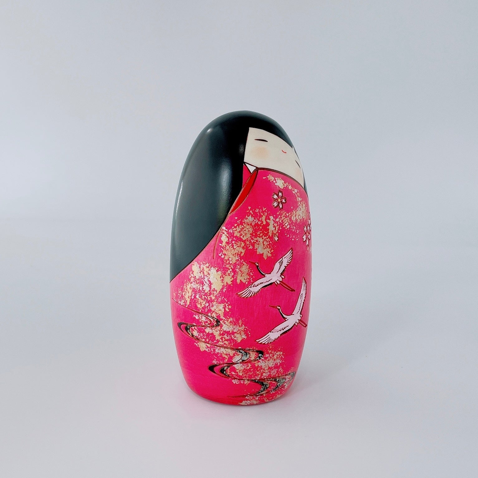 usaburo-kokeshi-hish-flying-kokeshi-sakura-15-5-cm image 3