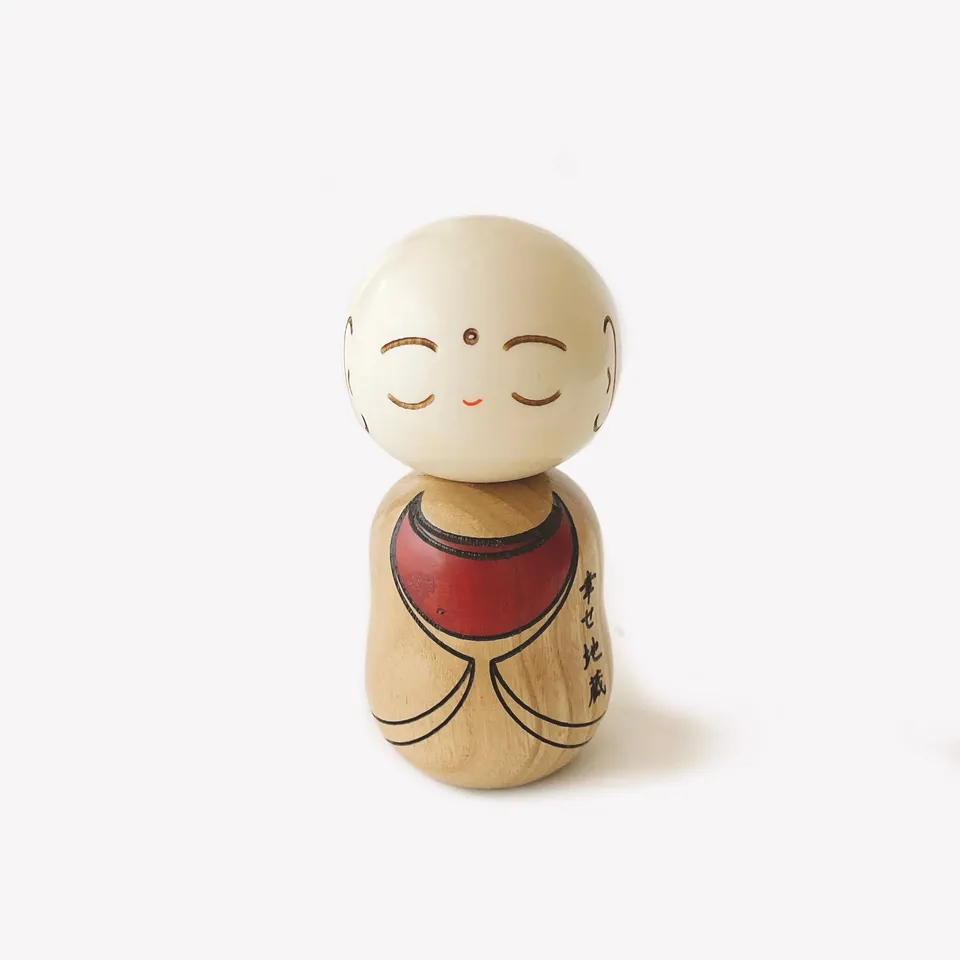 usaburo-kokeshi-shiawase-jiz-happy-buddha-kokeshi-11-5-cm image 1