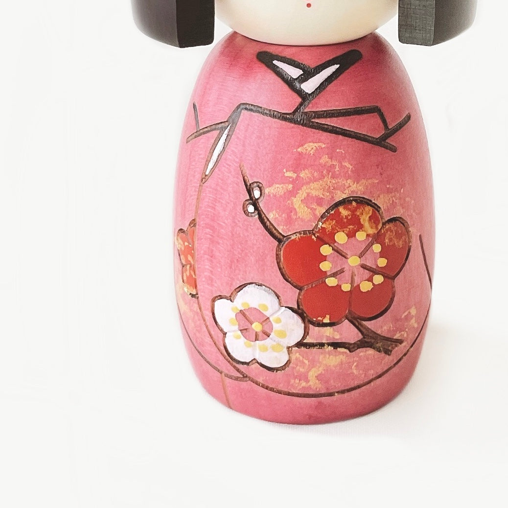 usaburo-kokeshi-okappa-san-bobbed-hair-girl-kokeshi-classique-13-cm image 3