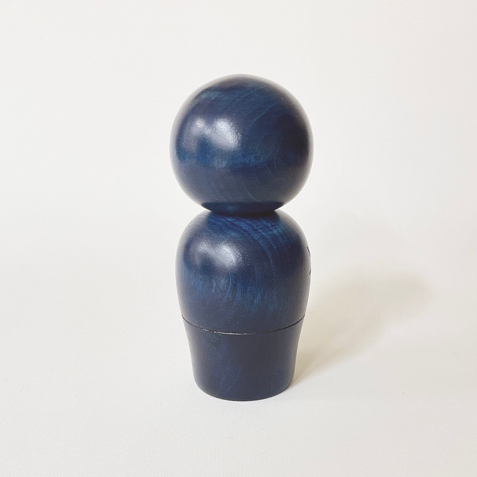 usaburo-kokeshi-ninja-bleu-figurine-artisanale-120-mm image 3
