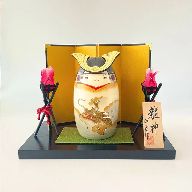 usaburo-kokeshi-ry-jin-dragon-god-bonfire-set-kokeshi-artisanale-19-cm image 1