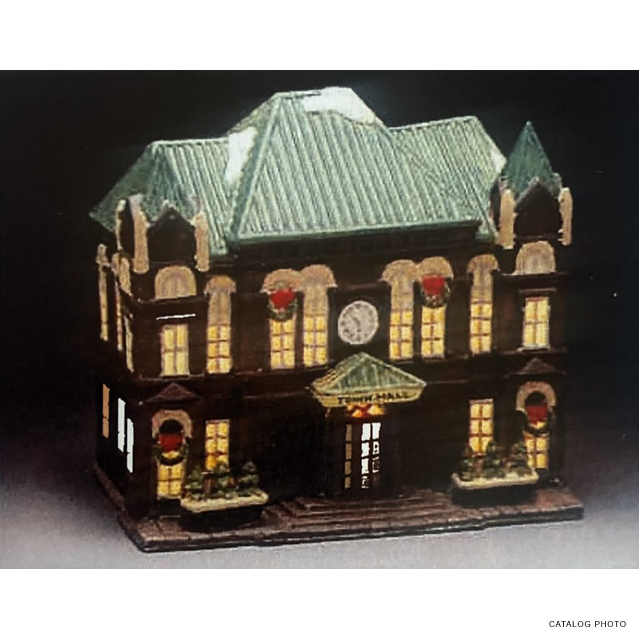 lemax-large-town-hall-b-timent-miniature-de-village image 1