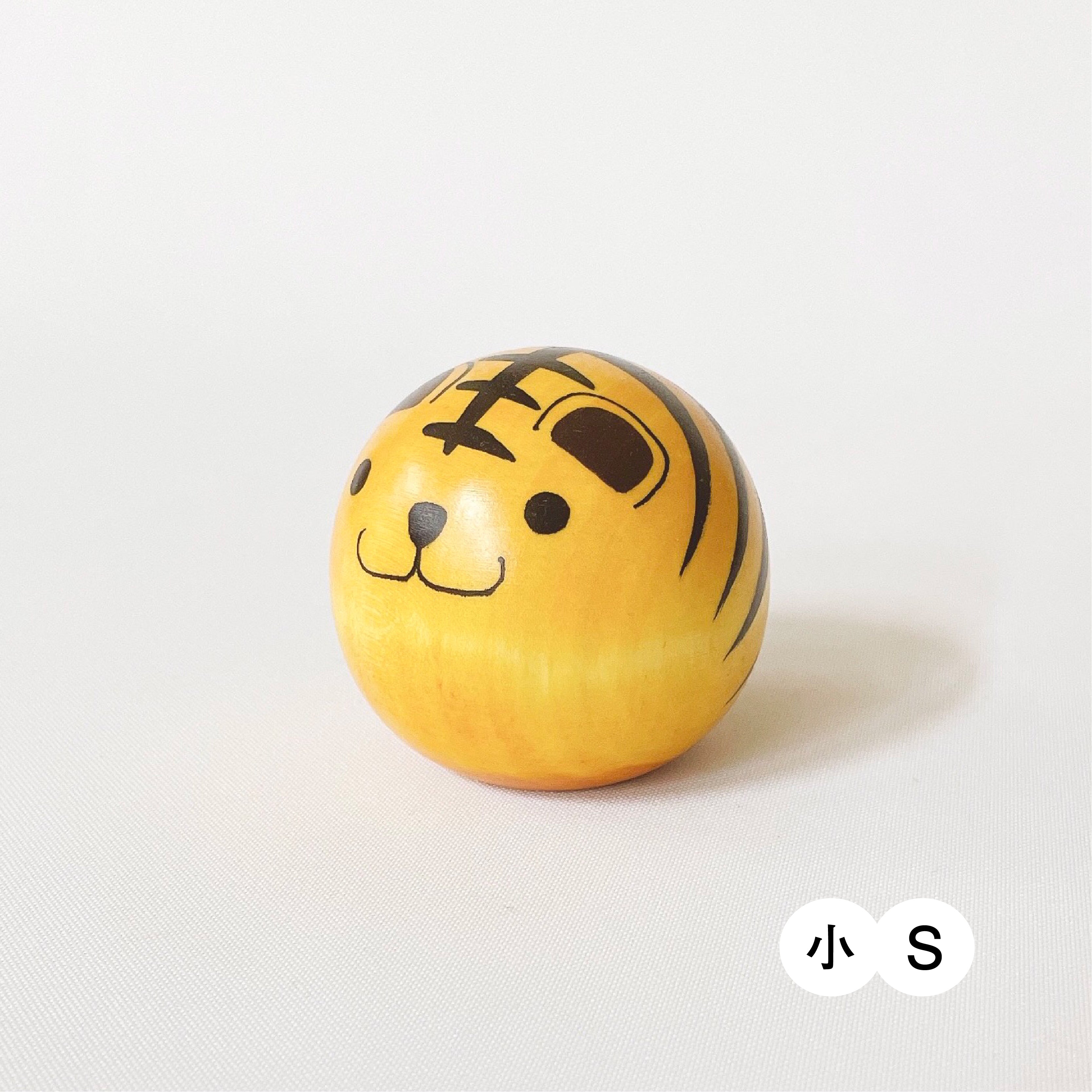 usaburo-kokeshi-yurakoro-tigre-figurine-uf-culbuto-bois image 2