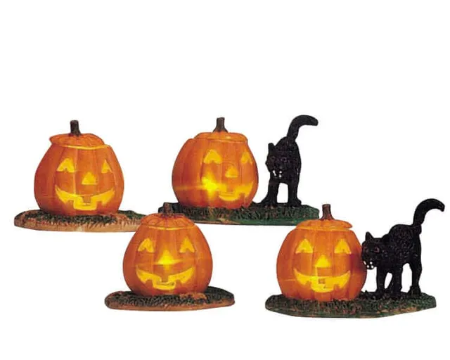 lemax-lighted-pumpkin-citrouille-lumineuse-spooky-town image 1