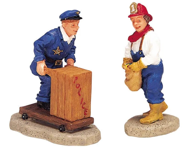 lemax-fireman-policeman-figurines-spooky-town-de-collection image 1