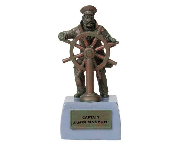 lemax-sea-captain-statue-statue-miniature-de-collection image 1