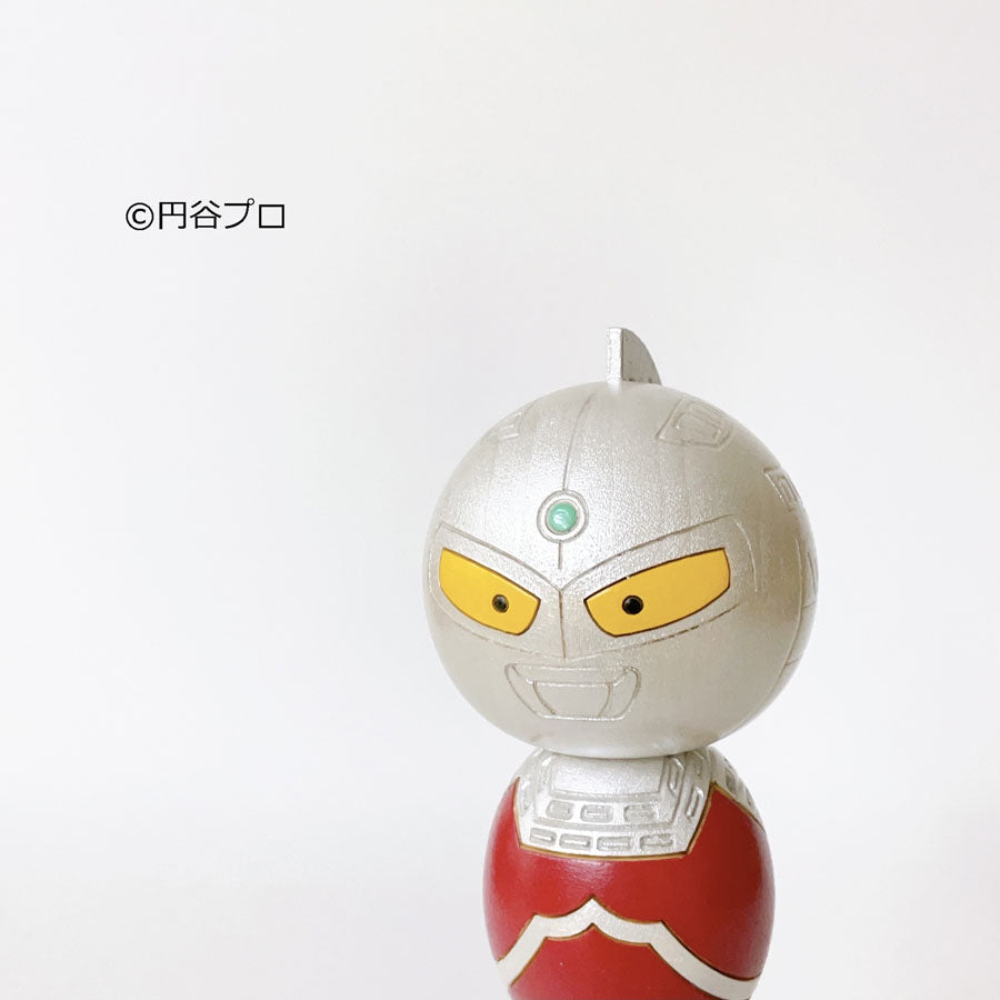 usaburo-kokeshi-ultraman-ultra-seven-figurine-character-kokeshi-yura-koro-10-5-c image 6