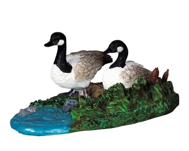 lemax-mother-goose-and-her-gander-figurine-oie-miniature image 1