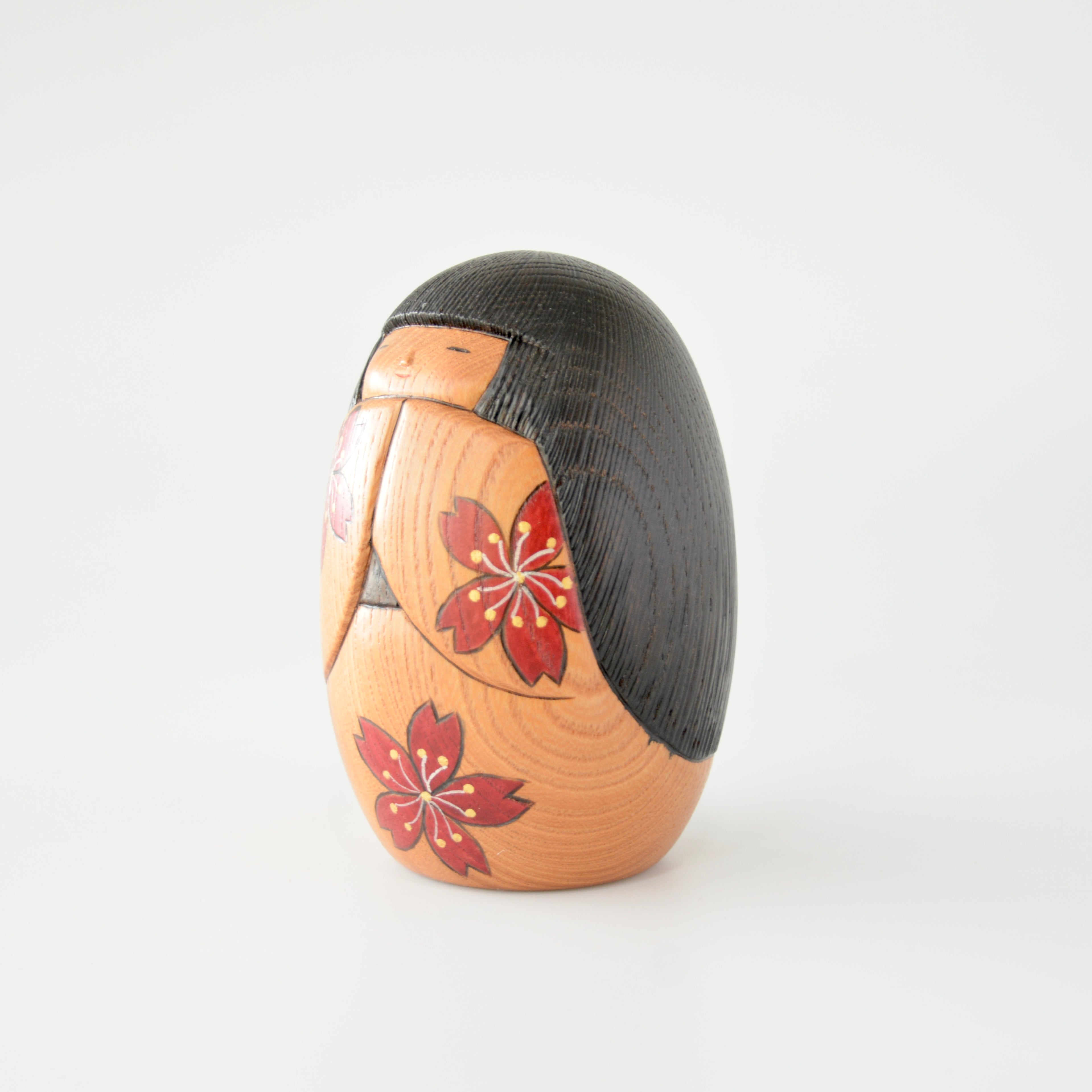 usaburo-kokeshi-sakura-yuji-okamoto-kokeshi-12-cm-dition-limit-e image 2