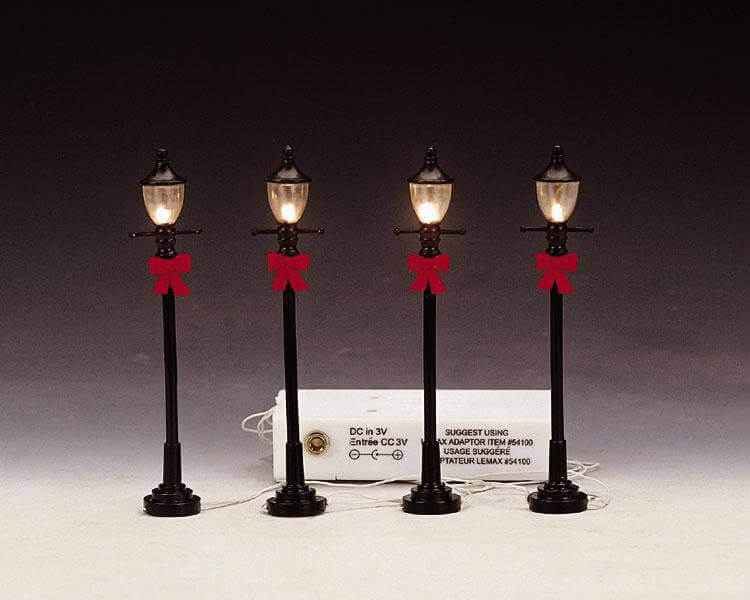 lemax-4-gas-street-lamp-lot-de-4-r-verb-res-miniatures image 1