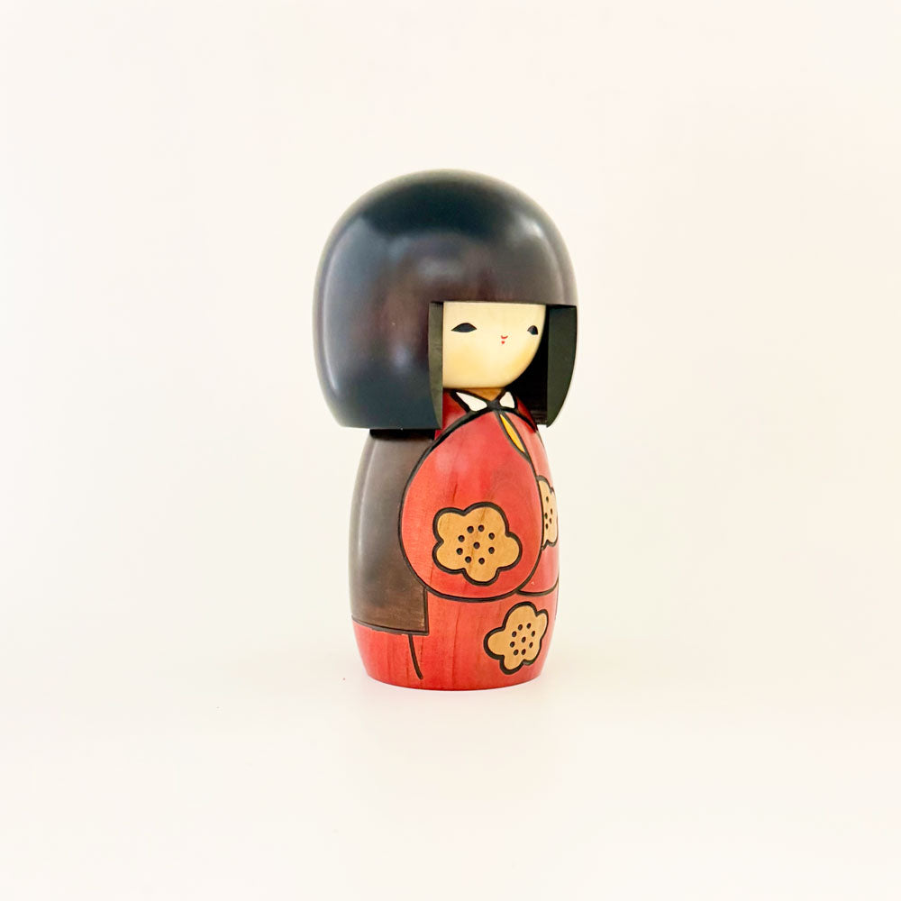 usaburo-kokeshi-k-jitsu-red-s-poup-e-miniature-artisanale-130-mm image 3