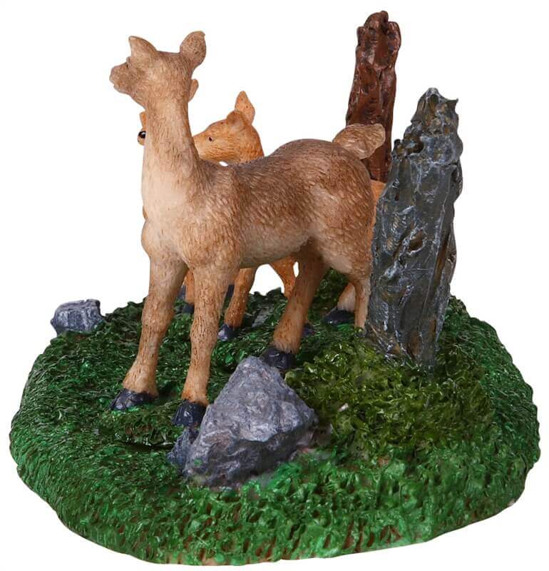 lemax-a-doe-and-her-fawns-biche-et-faons-miniature image 2
