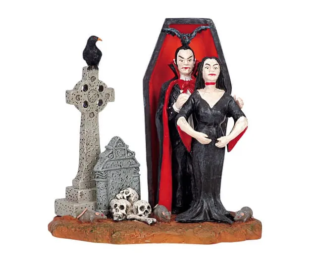 lemax-out-for-a-bite-miniature-de-collection-spooky-town image 1