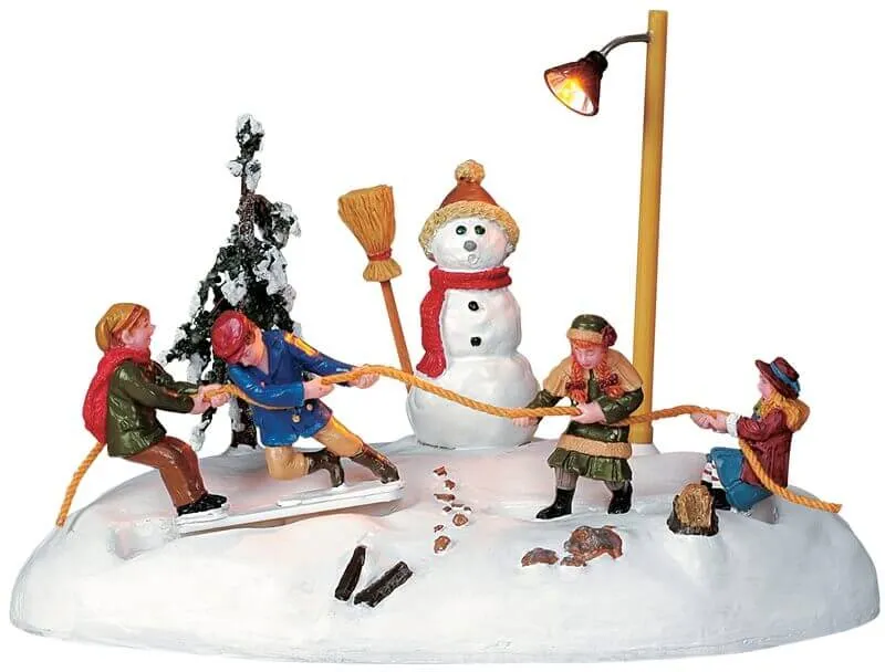lemax-boys-v-girls-figurines-anim-es-tir-la-corde image 1