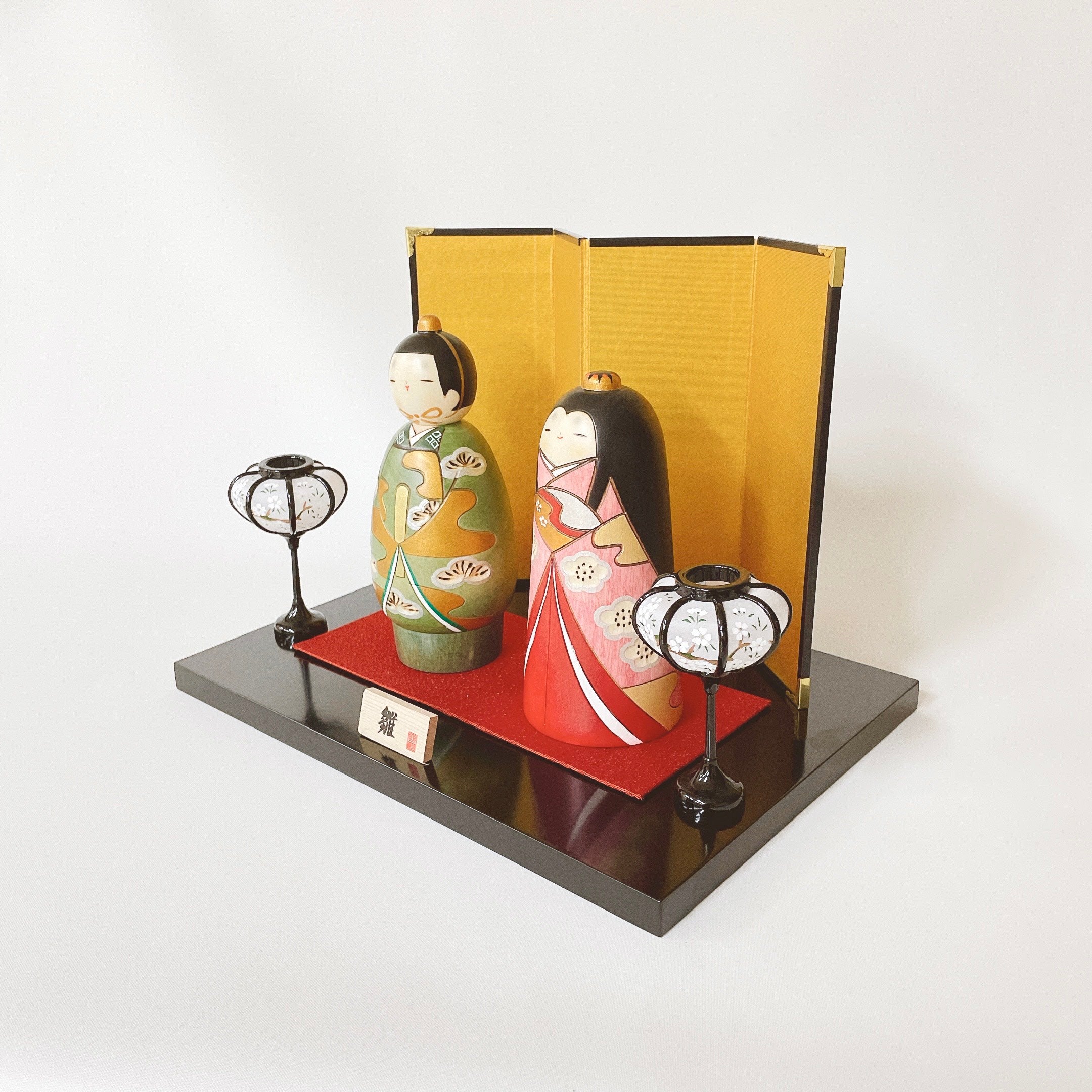 usaburo-kokeshi-tachi-hina-standing-set-hina-2-kokeshi-18-cm image 5