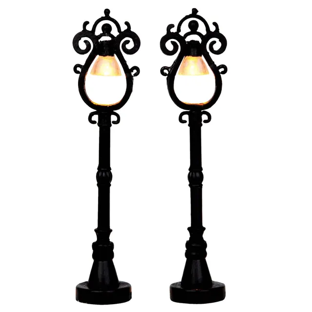 lemax-parisian-street-lamp-set-of-2-lot-de-2-r-verb-res-miniatures image 1