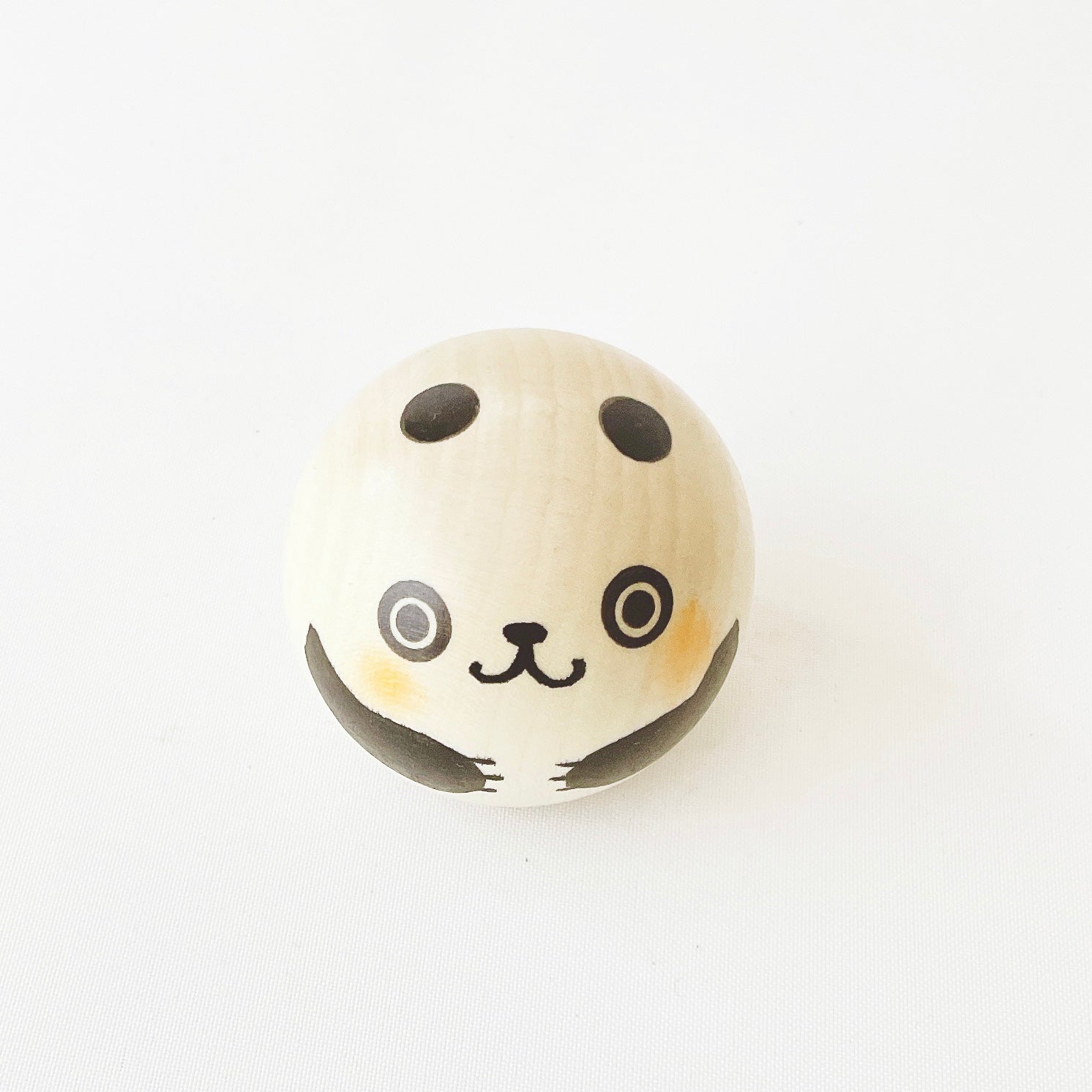 usaburo-kokeshi-yurakoro-panda-figurine-culbuto-ronde-5-cm image 5