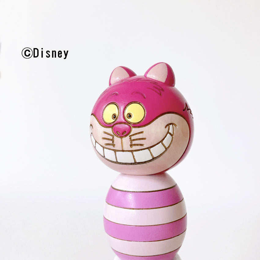 usaburo-kokeshi-chat-du-cheshire-disney-58x58x95mm image 6
