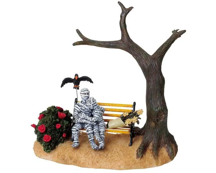lemax-wrapped-up-in-each-other-figurine-miniature-spooky-town image 1