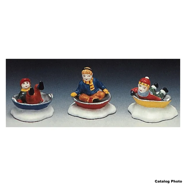 lemax-saucers-in-the-snow-figurine-enfants-luges-neige image 1