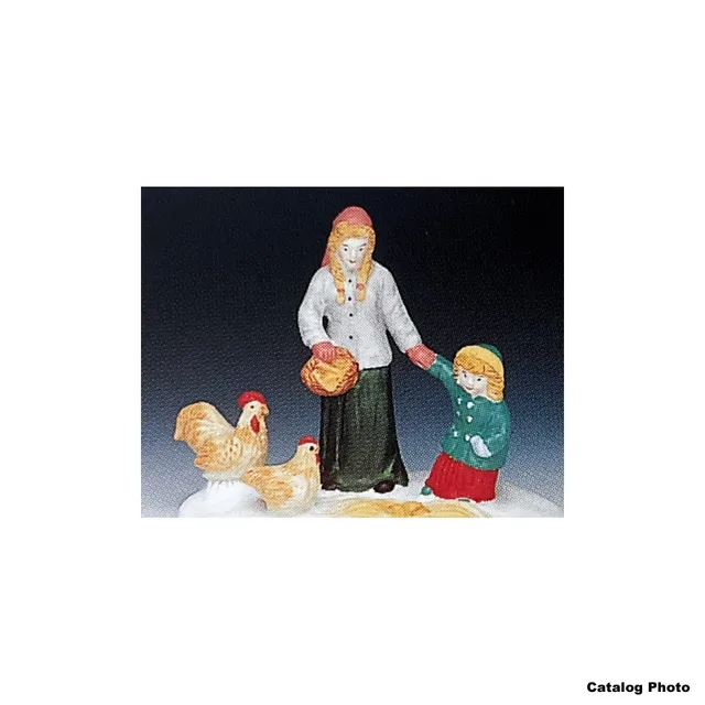 lemax-gathering-eggs-figurine-miniature-sc-ne-de-ferme image 1